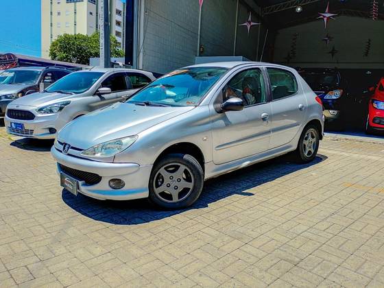 PEUGEOT 206 1.6 FELINE 16V FLEX 4P AUTOMÁTICO PEUGEOT 206 1.6 FELINE 16V FLEX 4P AUTOMÁTICO
